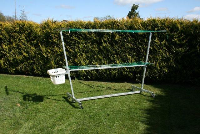 Clothes Line On Wheels - For All Your Washing Needs extras Mobile